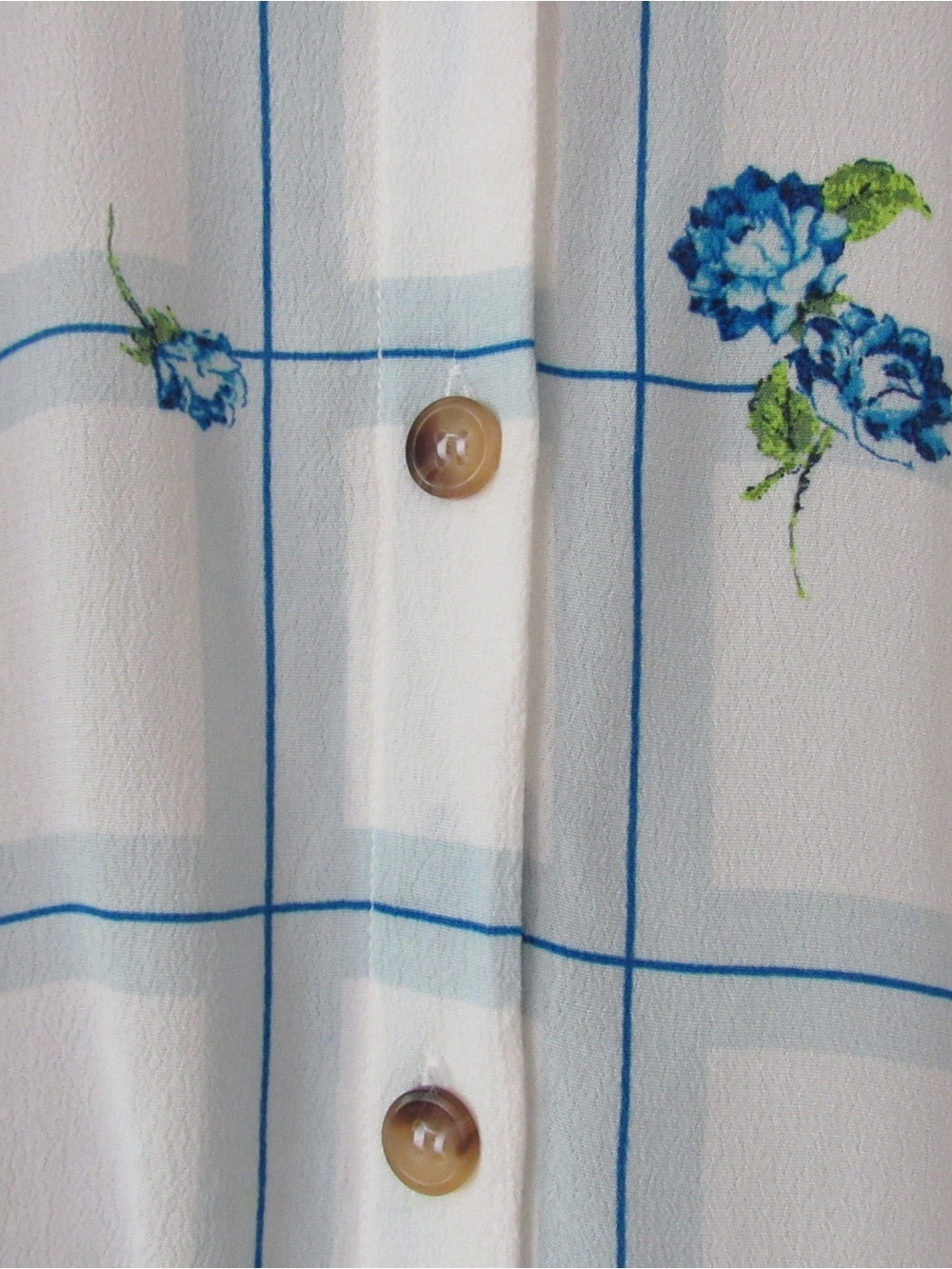 Free People Window To My Heart Button Down Shirt Blouse XS White Blue Floral - Picture 8 of 11